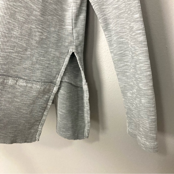 Free People Get Together Long Sleeve Top Women’s Size M Off Shoulder Thermal - Picture 5 of 9